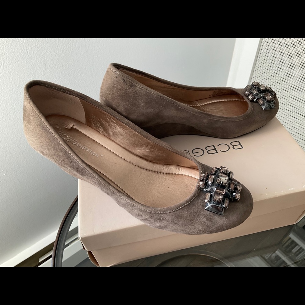 BCBGeneration Taffi Kid Suede Wedge